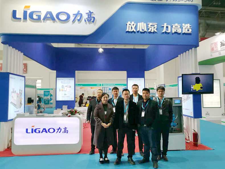 On-site sales manager photo